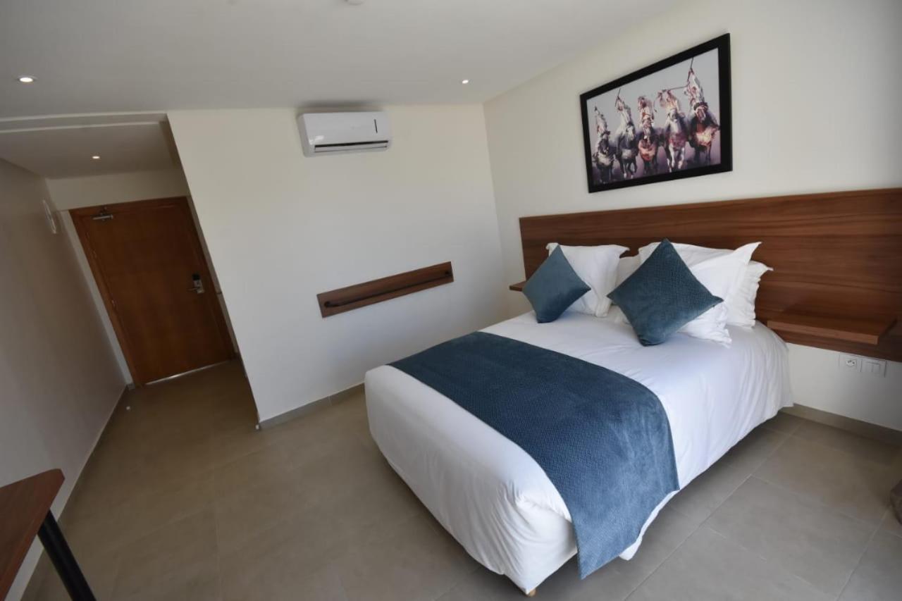 Hotel Les Omayades Agadir Esterno foto