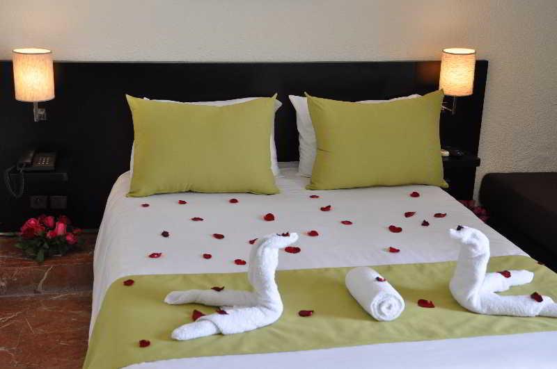 Hotel Les Omayades Agadir Esterno foto