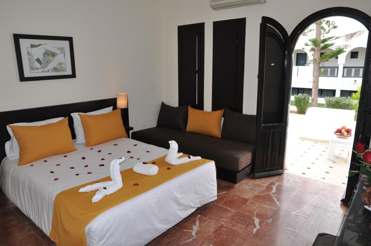 Hotel Les Omayades Agadir Esterno foto