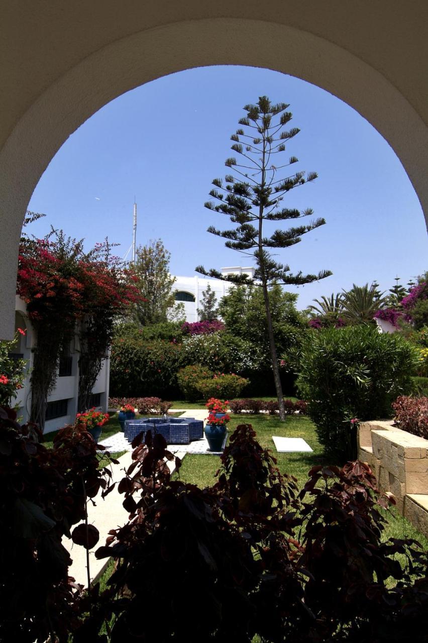Hotel Les Omayades Agadir Esterno foto
